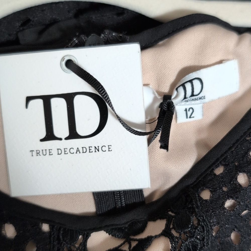 NWT True Decadence All-over Frill Lace Overlay black Tiered midi dress size 12 - Picture 3 of 8